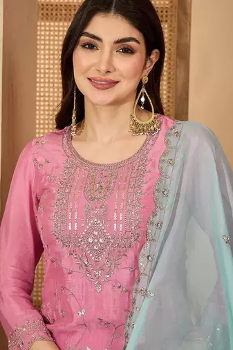 women ethnic motifs embroidered regular sequinned kurta with sharara & with dupatta