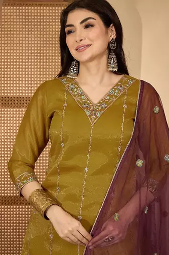 embroidered  v-neck kurta & trousers kurta sets