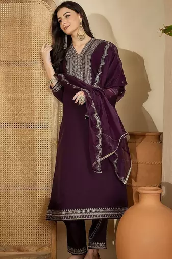 embroidered v-neck kurta & trousers with dupatta