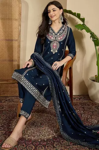embroidered v-neck kurta & trousers with dupatta