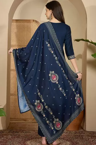 embroidered v-neck kurta & trousers with dupatta