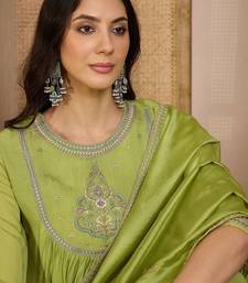 embroidered  round neck kurta & trousers kurta sets