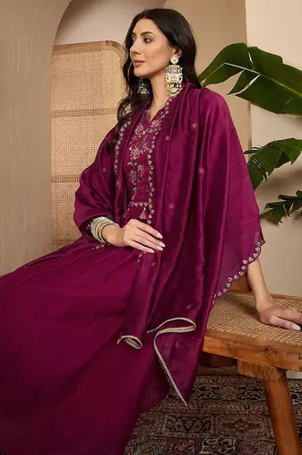 embroidered round neck  kurta trousers & dupatta