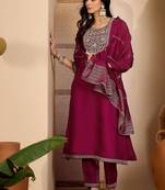embroidered round neck kurta & trousers kurta sets