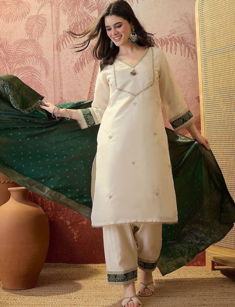 embroidered v-neck kurta trousers & dupatta