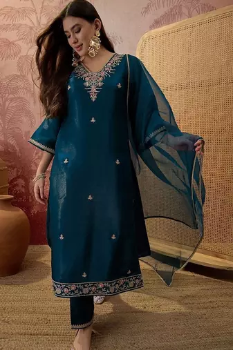 embroidered v-neck kurta & trousers with dupatta