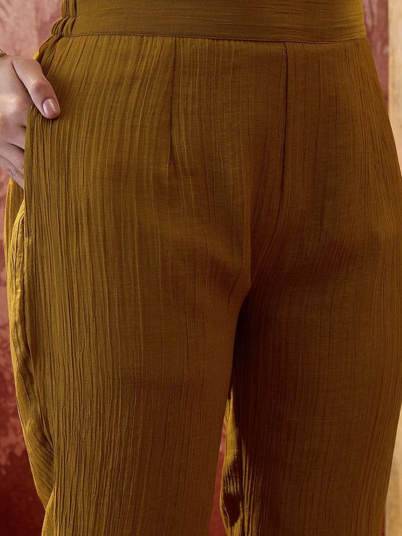 embroidered v-neck kurta & trousers with dupatta