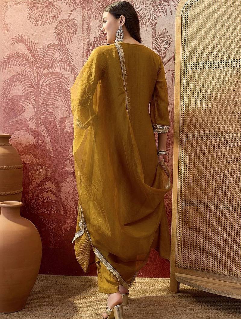 embroidered v-neck kurta & trousers with dupatta