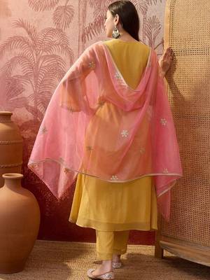 women ethnic motifs embroidered regular sequinned kurta with trousers & with dupatta 2
