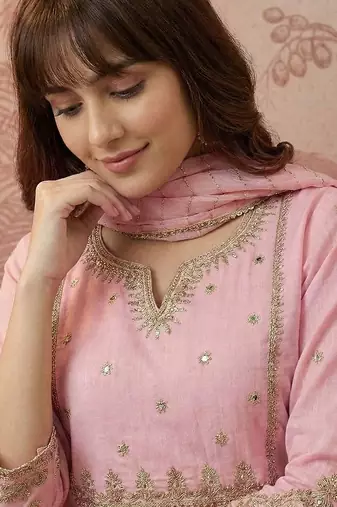 embroidered kurta & palazzos with dupatta