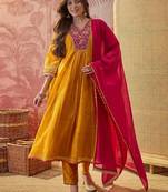 embroidered kurta set
