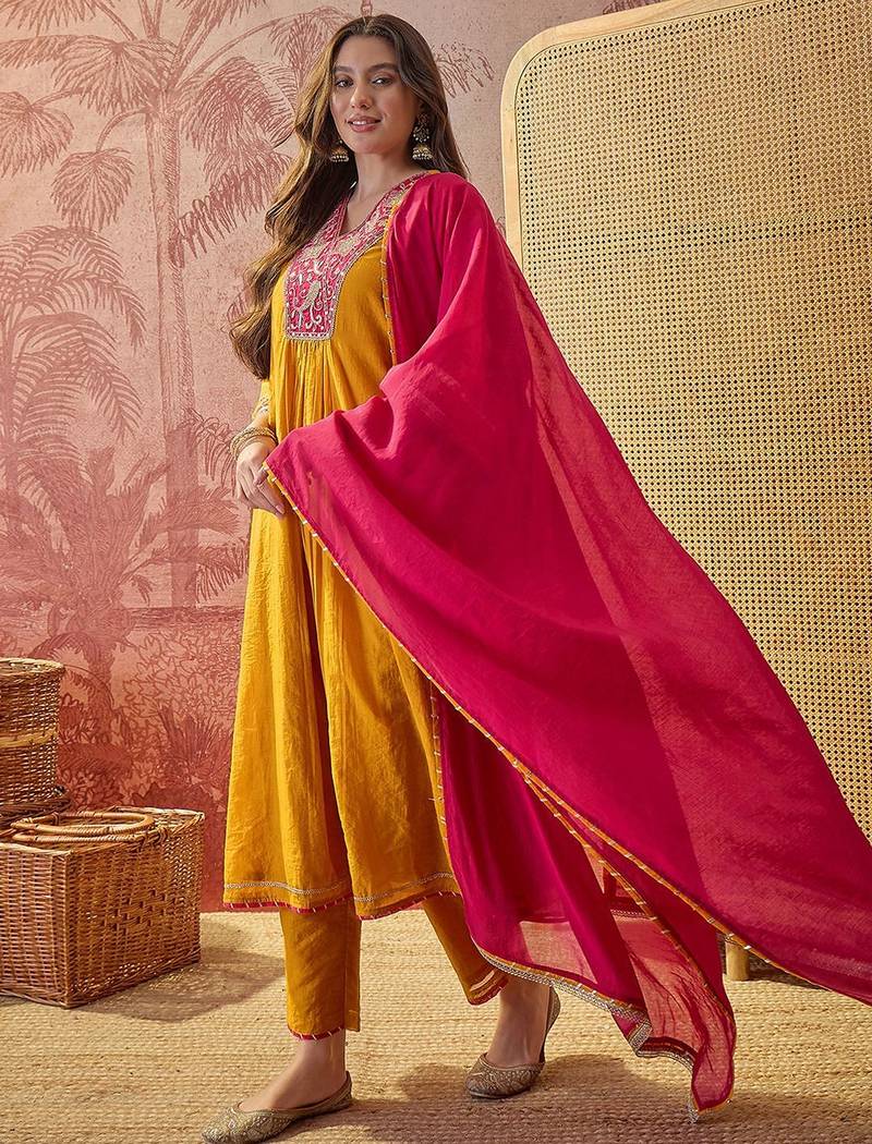 embroidered kurta set