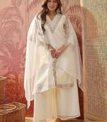 embroidered v-neck kurta & trousers with dupatta