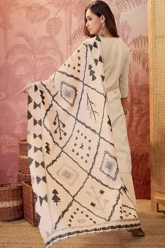 women ethnic motifs embroidered regular thread work kurta with trousers & with dupatta