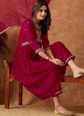 alia cut maroon zari rembroidered empire a-line kurta with trousers & dupatta 3