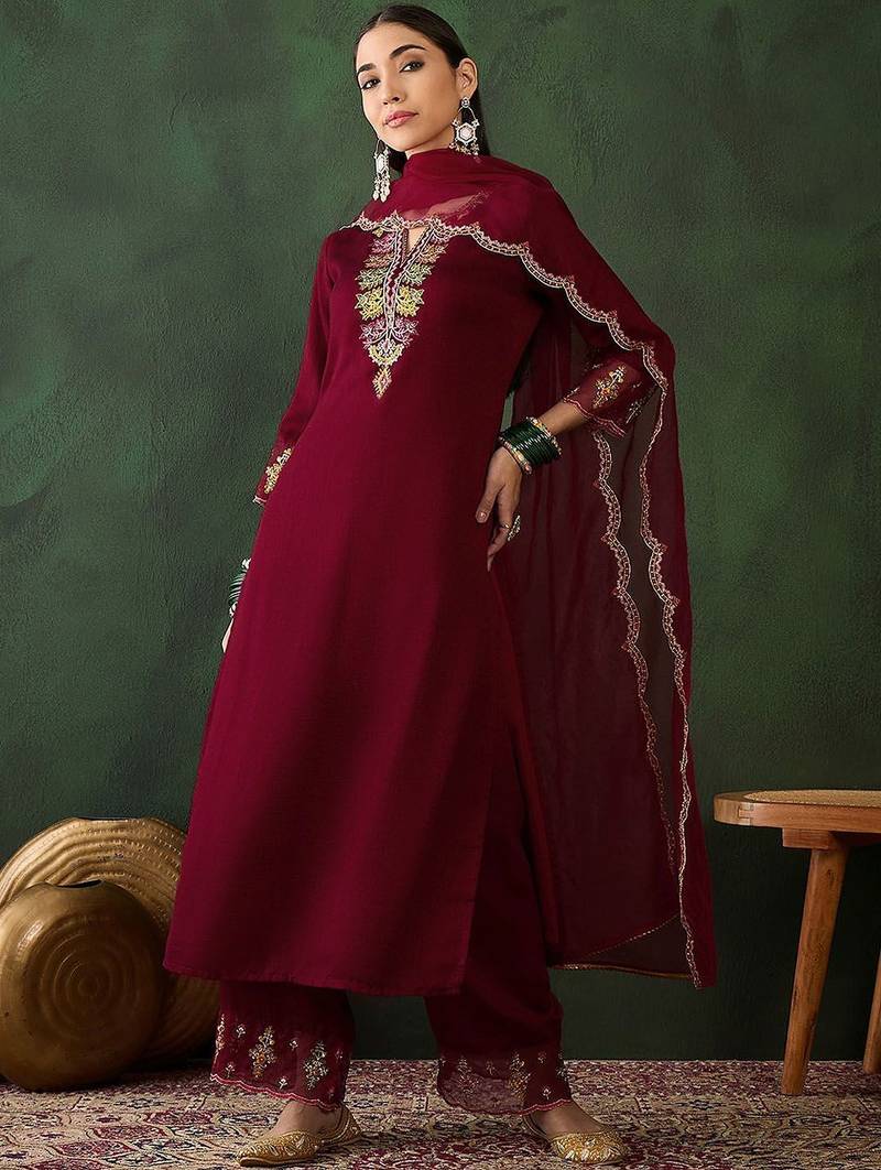 women embroidered three quarter sleeves kurta & trousers with dupatta