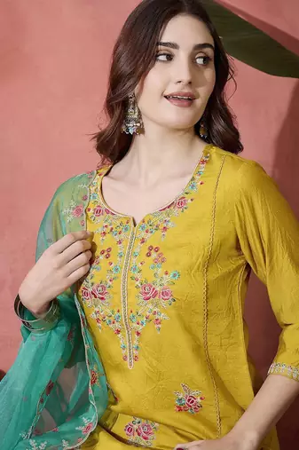 women embroidered kurta with trousers & dupatta