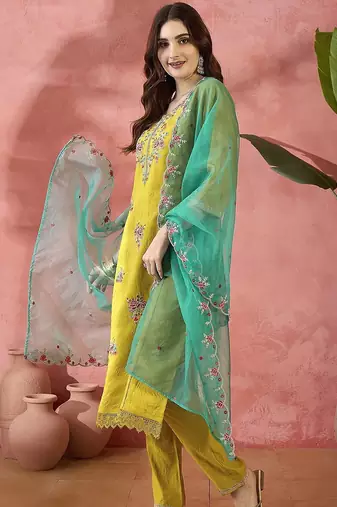 women embroidered kurta with trousers & dupatta