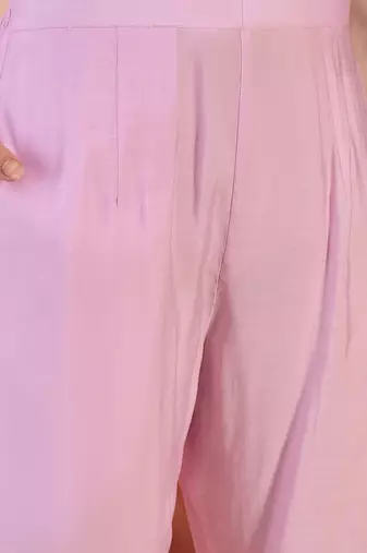 embroidered round neck kurta & trousers kurta set