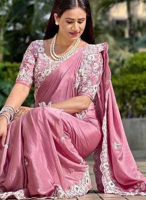 Onion Pink clr Cutwork Saree With Heavy Work Blosue Peice 2