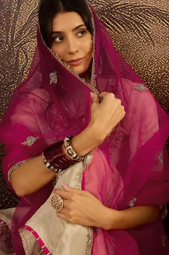 ethnic motifs embroidered straight  kurta with palazzos & dupatta