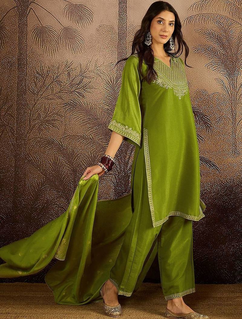 floral embroidered v-neck sequinned kurta with palazzos & dupatta