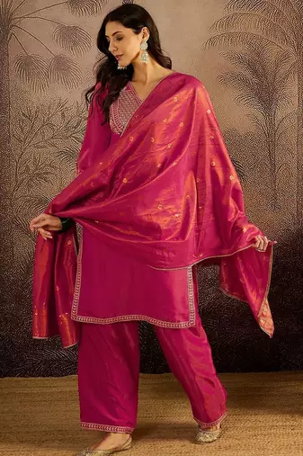women ethnic motifs embroidered regular kurta with trousers & dupatta