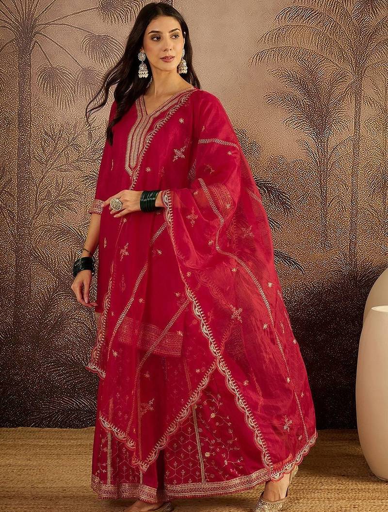 ethnic motifs embroidered sequinned straight kurta with sharara & dupatta