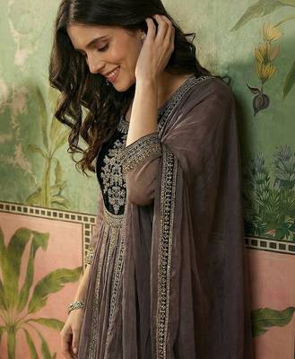 embroidered poly chiffon round neck kurta sets 3