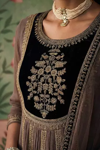 embroidered poly chiffon round neck kurta sets