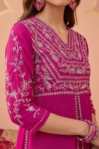 embroidered v-neck kurta & trousers