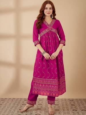 women ethnic motifs printed empire kurta with trousers 1