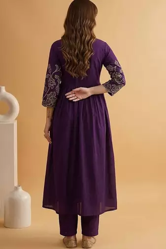 embroidered poly crepe v-neck kurta & trousers