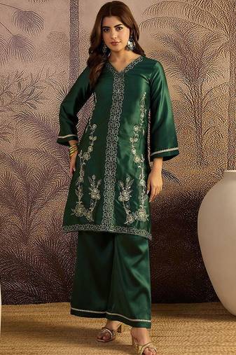 embroidered straight kurta & trousers