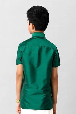 green regular fit cotton boys pocket shirt 3