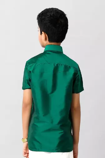 Green solid short sleeve shirt with chest pocket - boys shirts