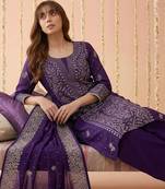 embroidered round neck kurta & trousers with dupatta