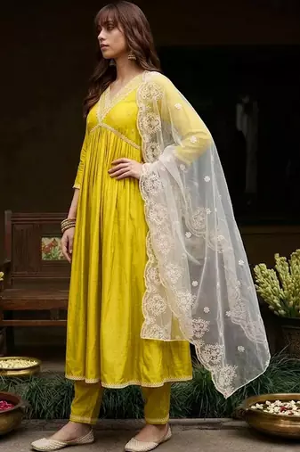 embroidered v-neck kurta & trousers with dupatta