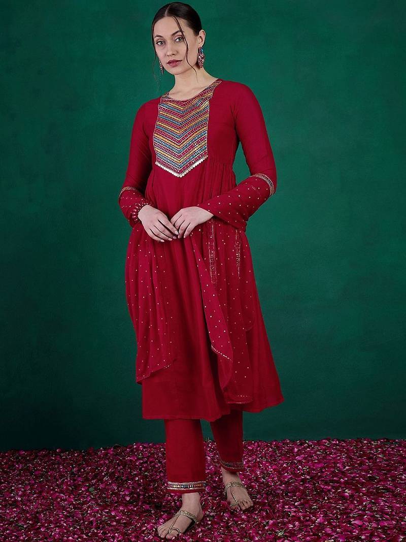 floral embroidered sequinned kurta with trousers & dupatta