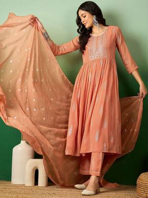 peach floral embroidered a-line kurta with trouser & dupatta 5