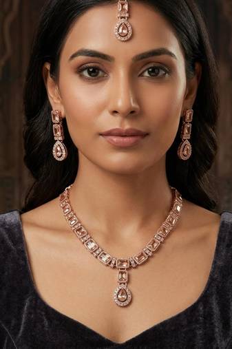 Champagne color necklace set with earrings and maang tikka     agate stone, antique gold plating
