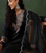 ethnic motifs yoke design regular thread work kurta & trousers with dupatta