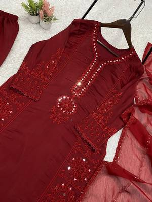Maroon colour mal chanderi mirror work kurta palazzo set with organza dupatta 3