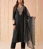yoke design round neck silk blend kurta & trousers with dupatta
