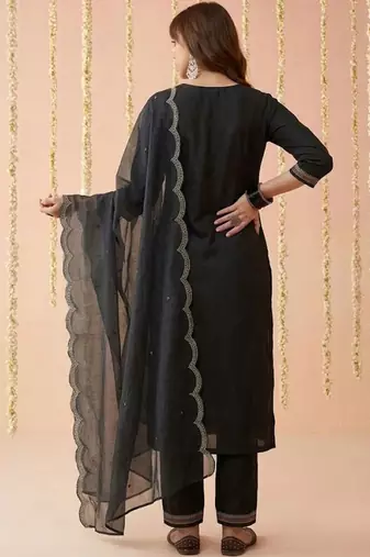 yoke design round neck silk blend kurta & trousers with dupatta