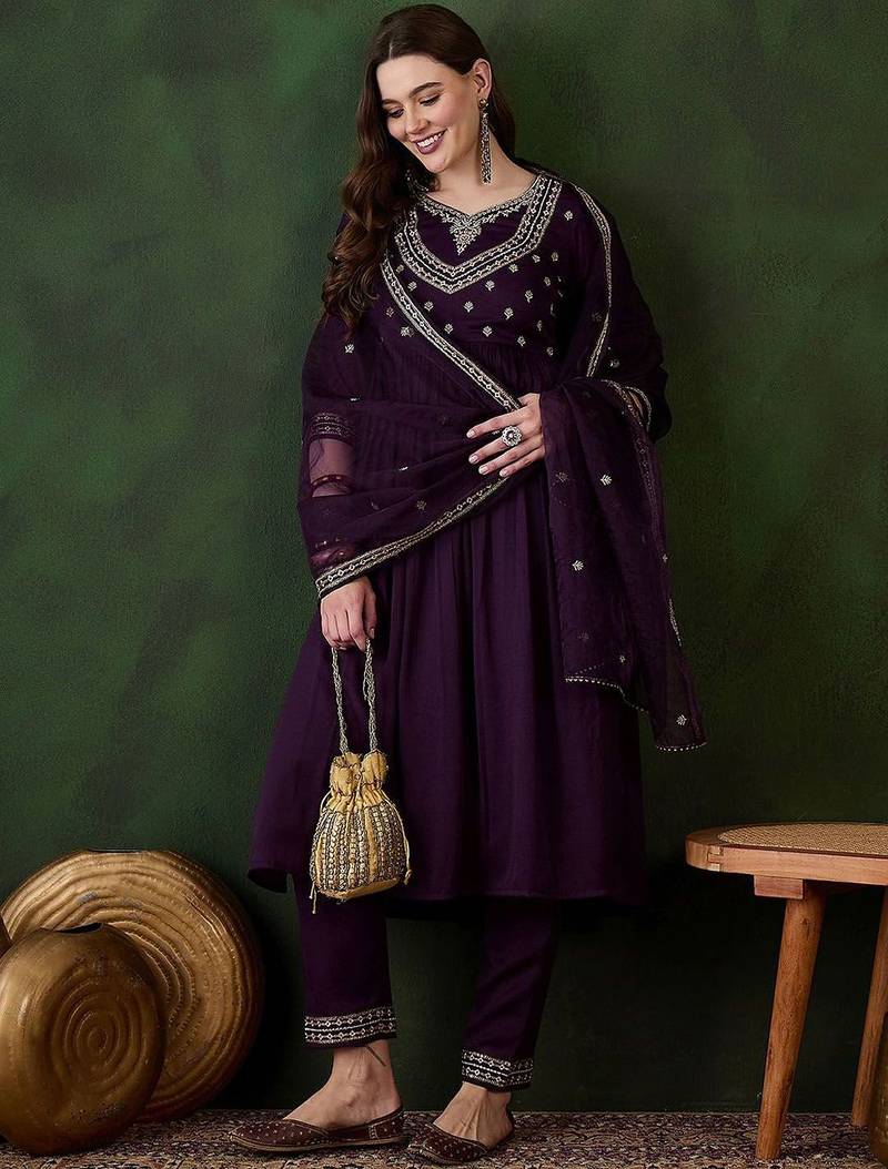 purple floral embroidered zari kurta with trousers & dupatta