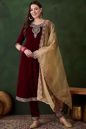 floral embroidered sequinned velvet kurta with trouser & dupatta