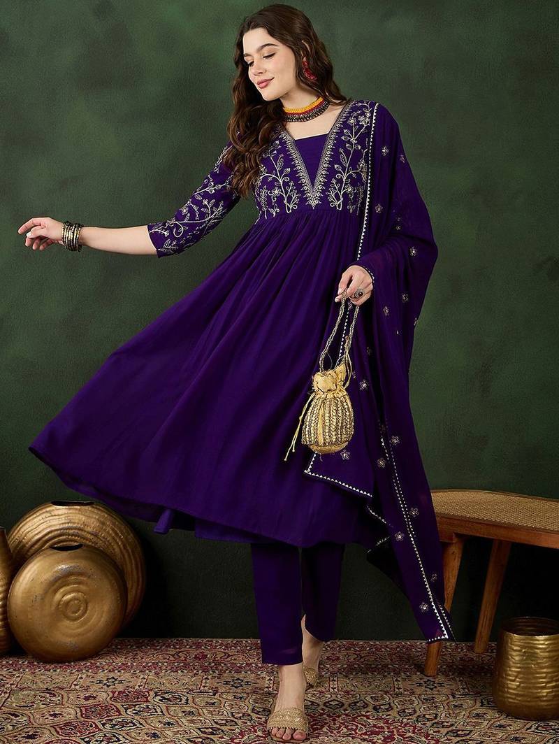 purple floral embroidered regular sequinned georgette kurta & trouser with dupatta