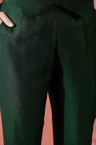 floral embroidered straight kurta with trouser and dupatta