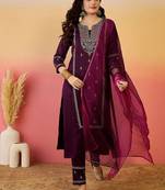 floral zari embroidered notch neck straight kurta with trousers & dupatta